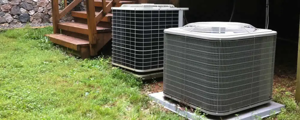 Heat pump installation and service units outside a home in Knoxville, TN